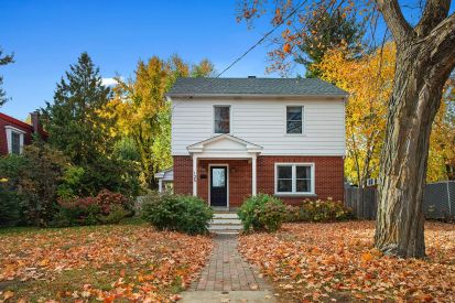 125 Rue Jean-René-Monette 