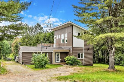 1461 Mtée St-Jean 