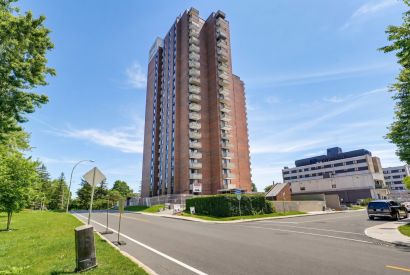 285 Rue Laurier 906