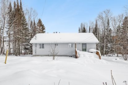 275 Ch. du Petit-Cayamant 