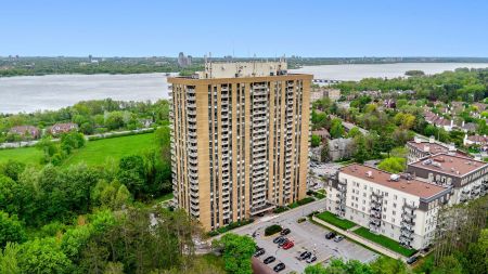 110 Rue du Château 909