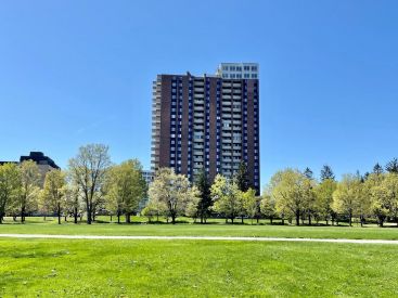 285 Rue Laurier 2001