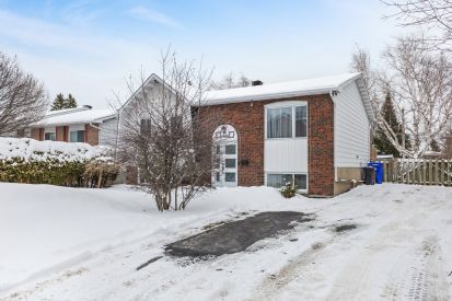 1066 Boul. St-René O. 