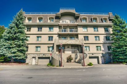 564 Boul. de l'Hôpital 204