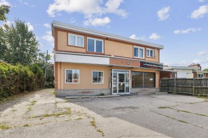 329-331 Rue Laviolette 