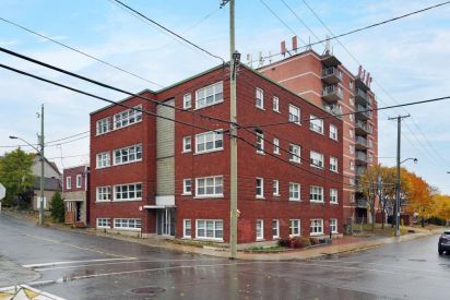 45 Rue de l'Hôtel-de-Ville 