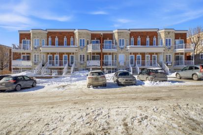 845 Boul. de la Cité 3