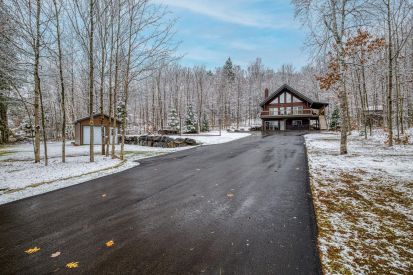 905 Place Passaretti 