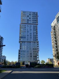 2835 Av. du Cosmodôme 101