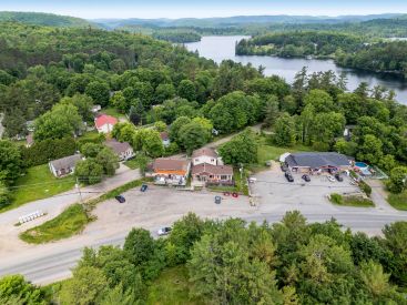 1440 Route du Carrefour 