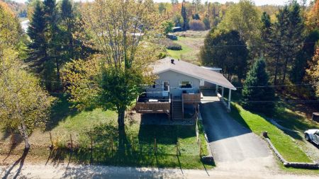 1011 Ch. de la Marquise S. 