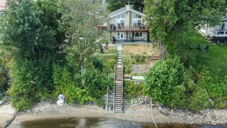 1420 Ch. du Tour-du-Lac 