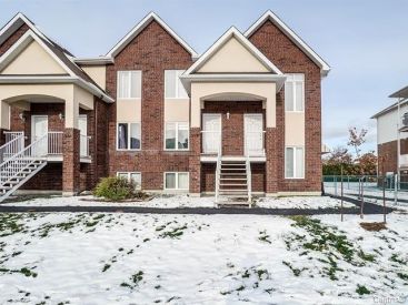 394 Boul. du Plateau 1