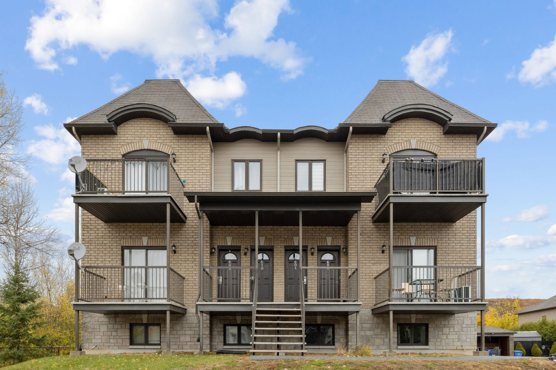 600 Boul. des Grives