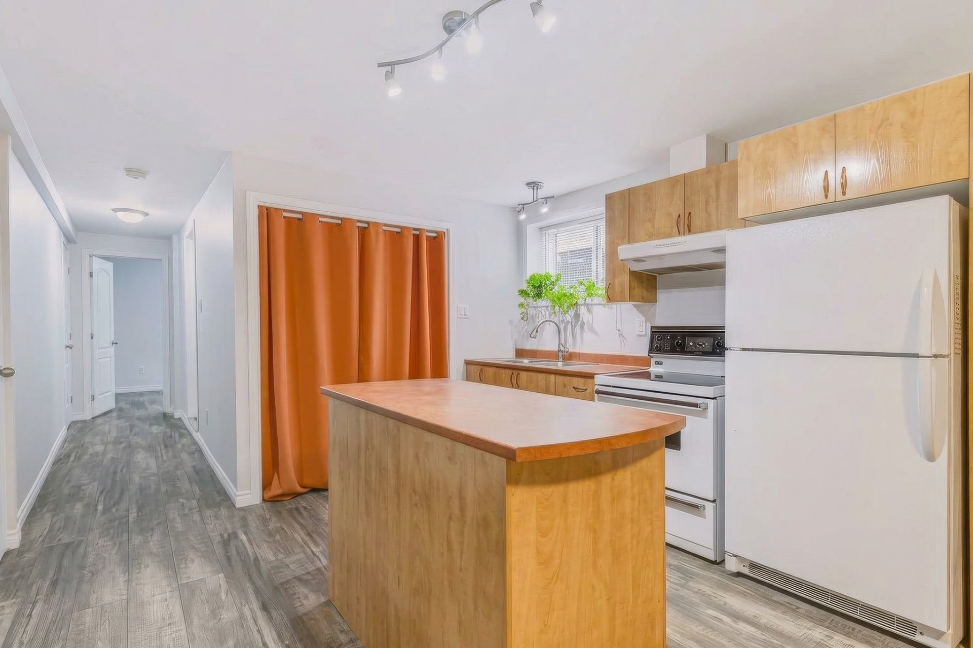 Kitchenette