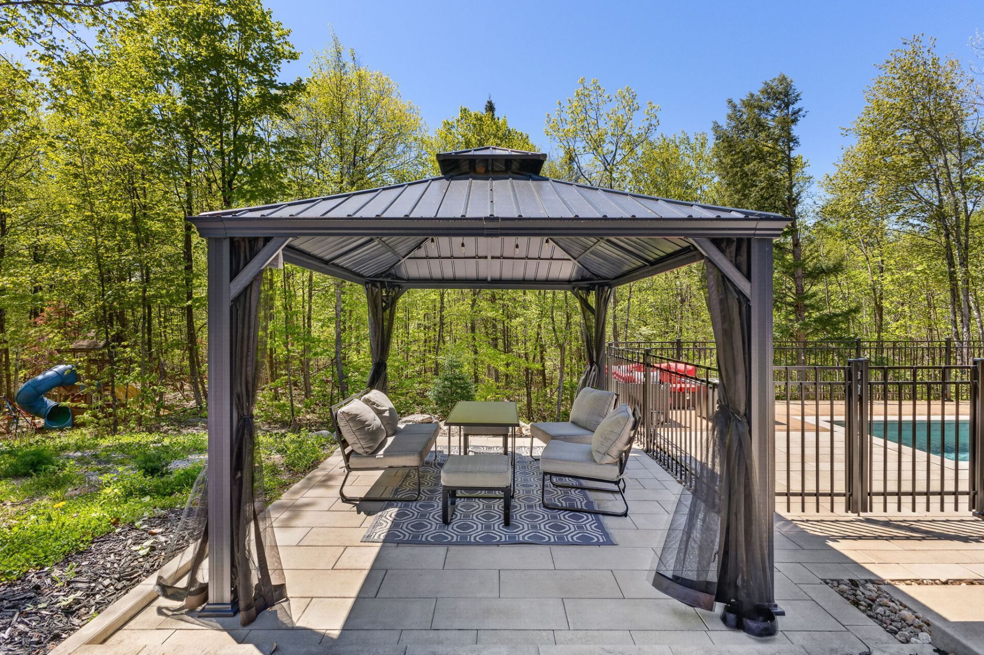 Patio/Gazebo