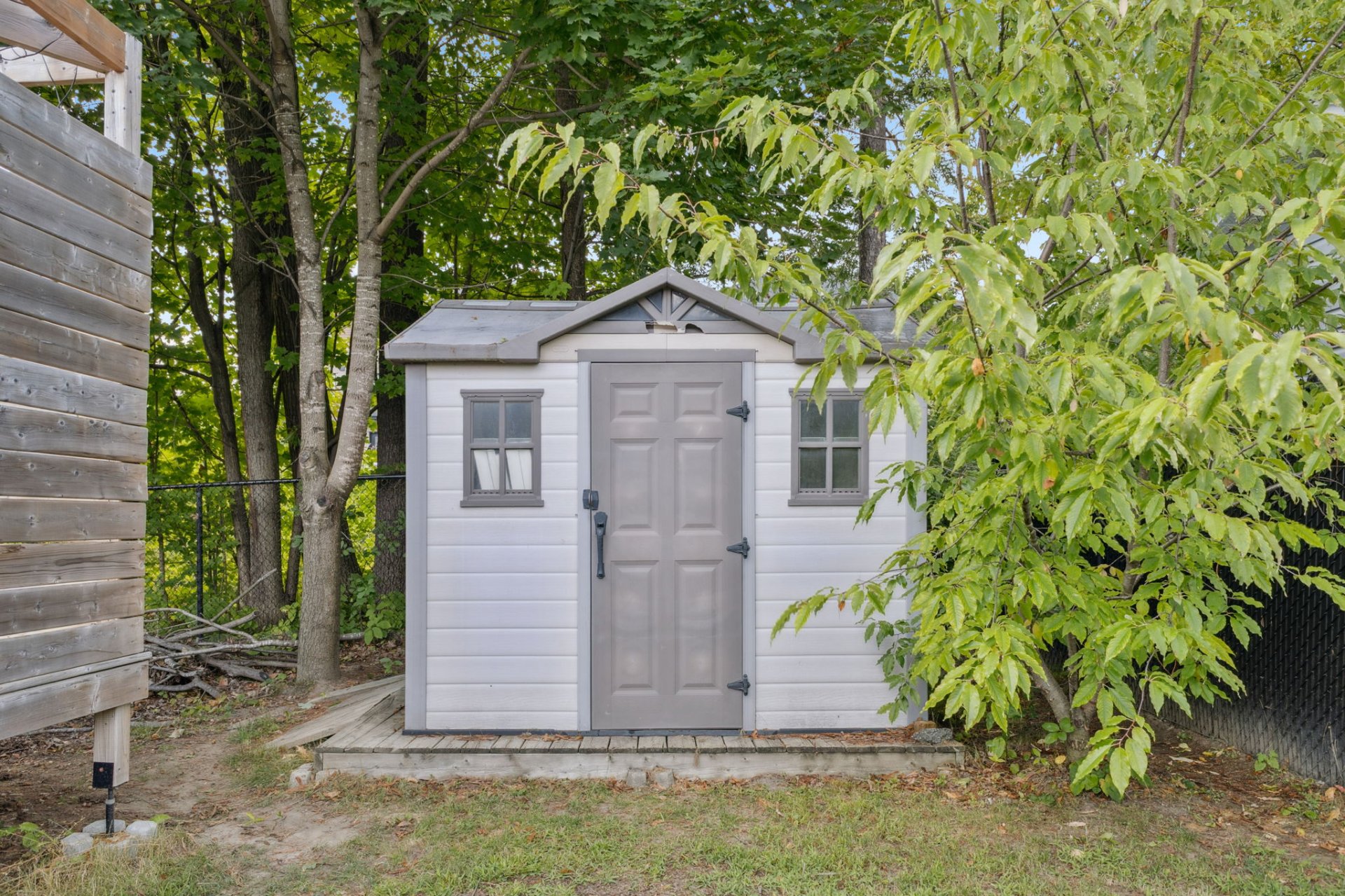Shed