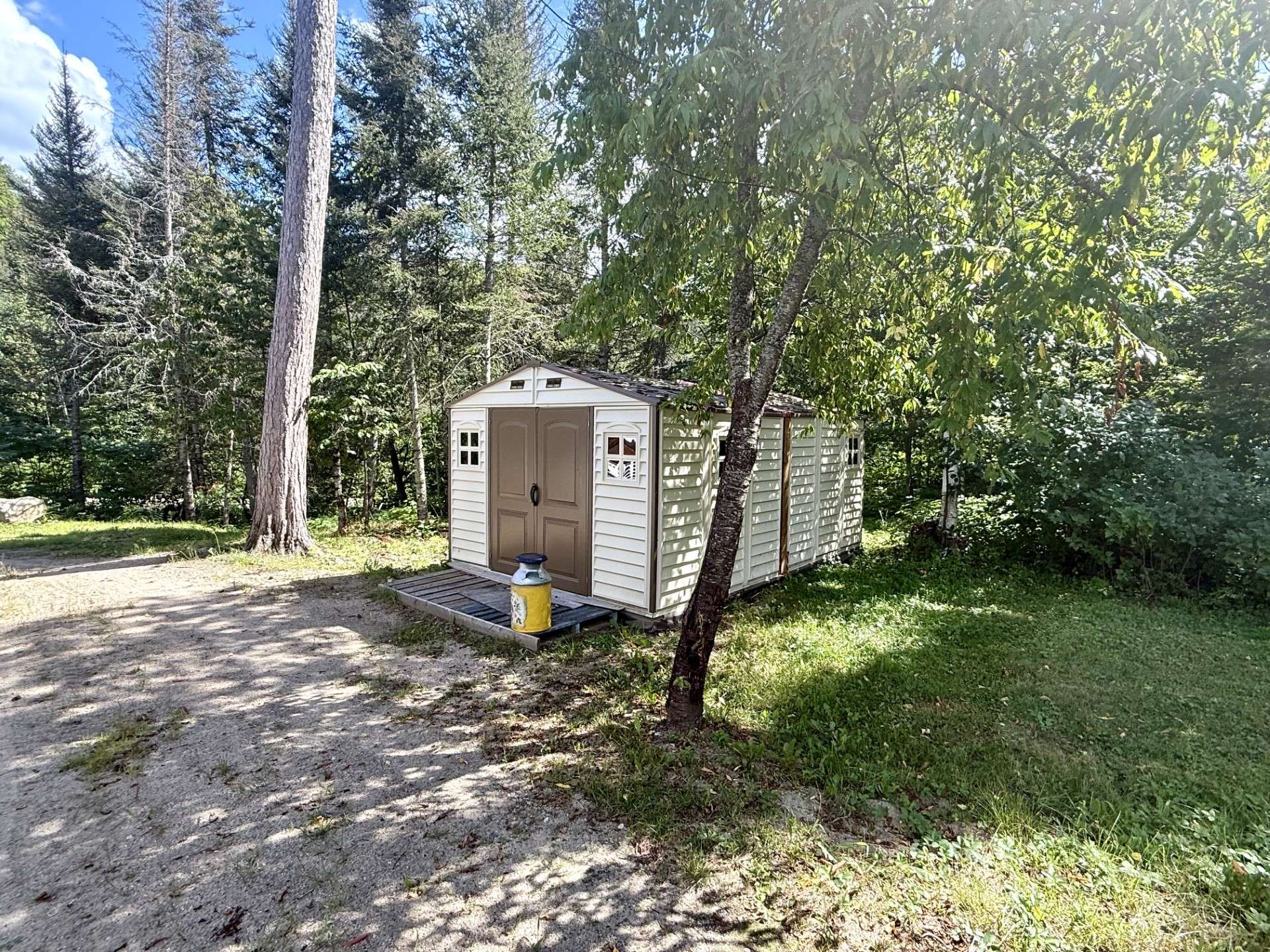 Shed