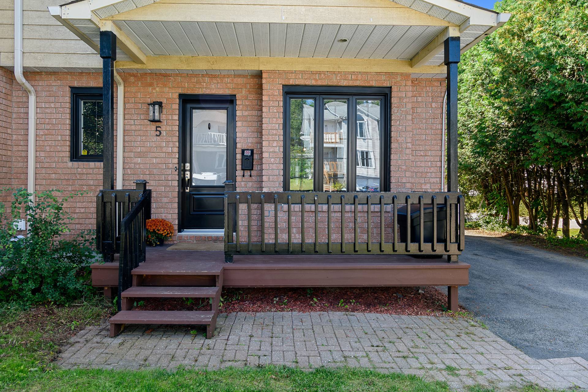 5 Imp. Emerson — photo 3