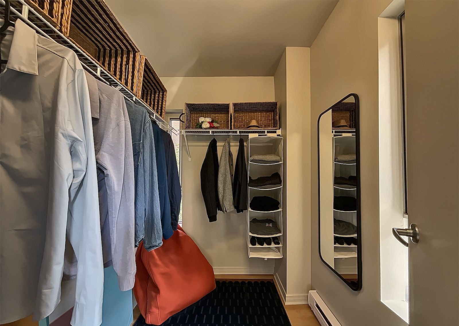 Walk-in closet