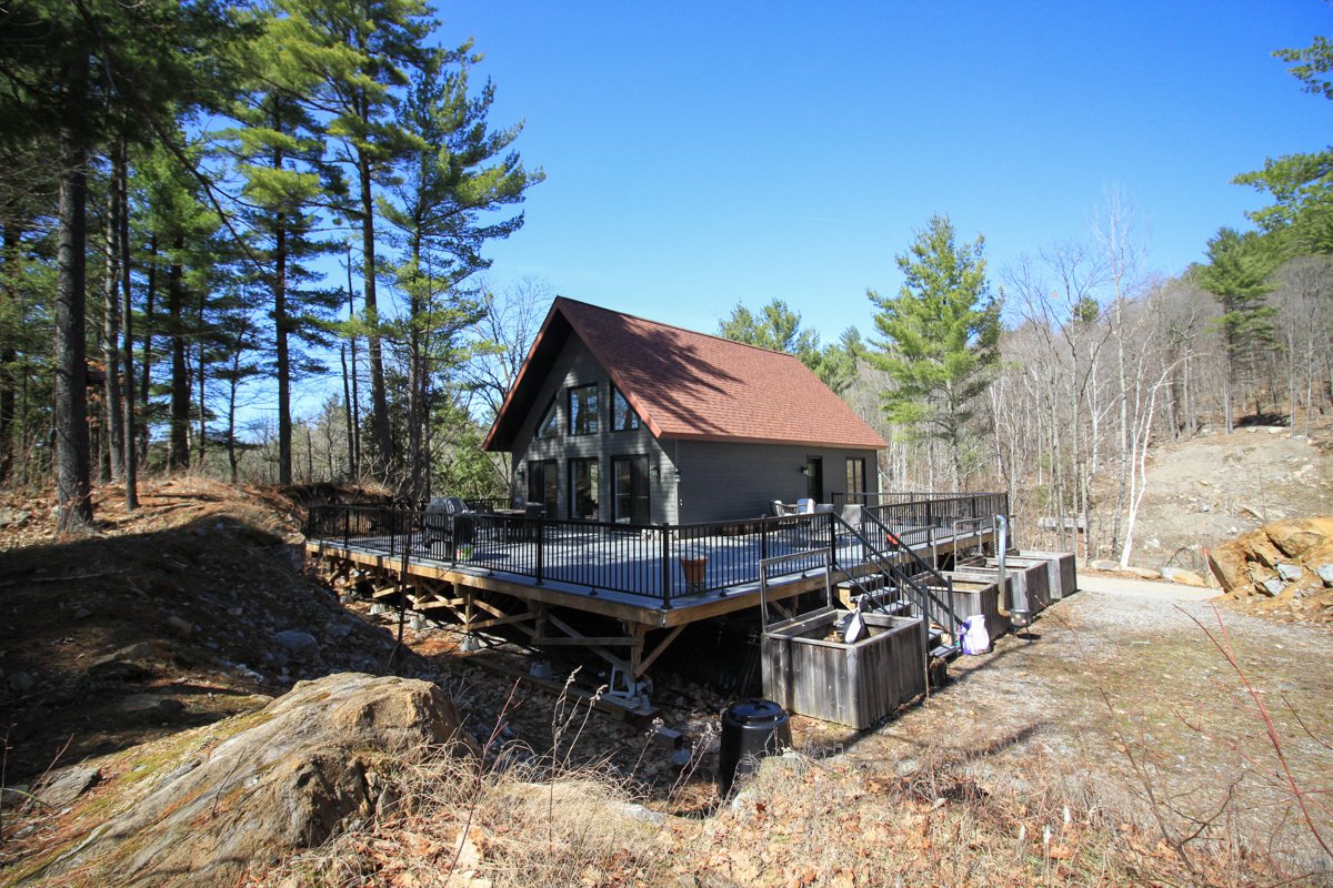 1033 Ch. de Montevilla 