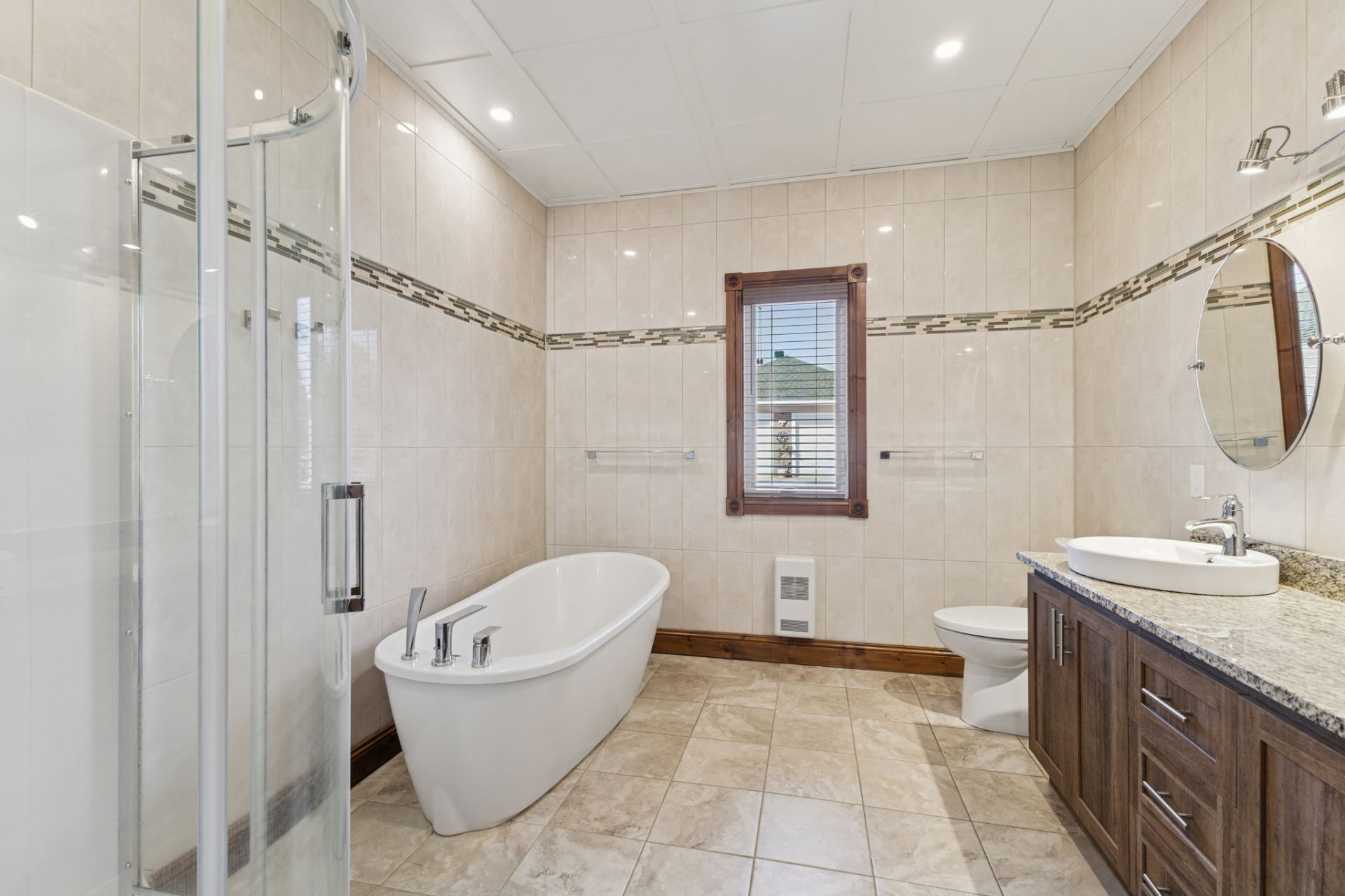 Ensuite bathroom