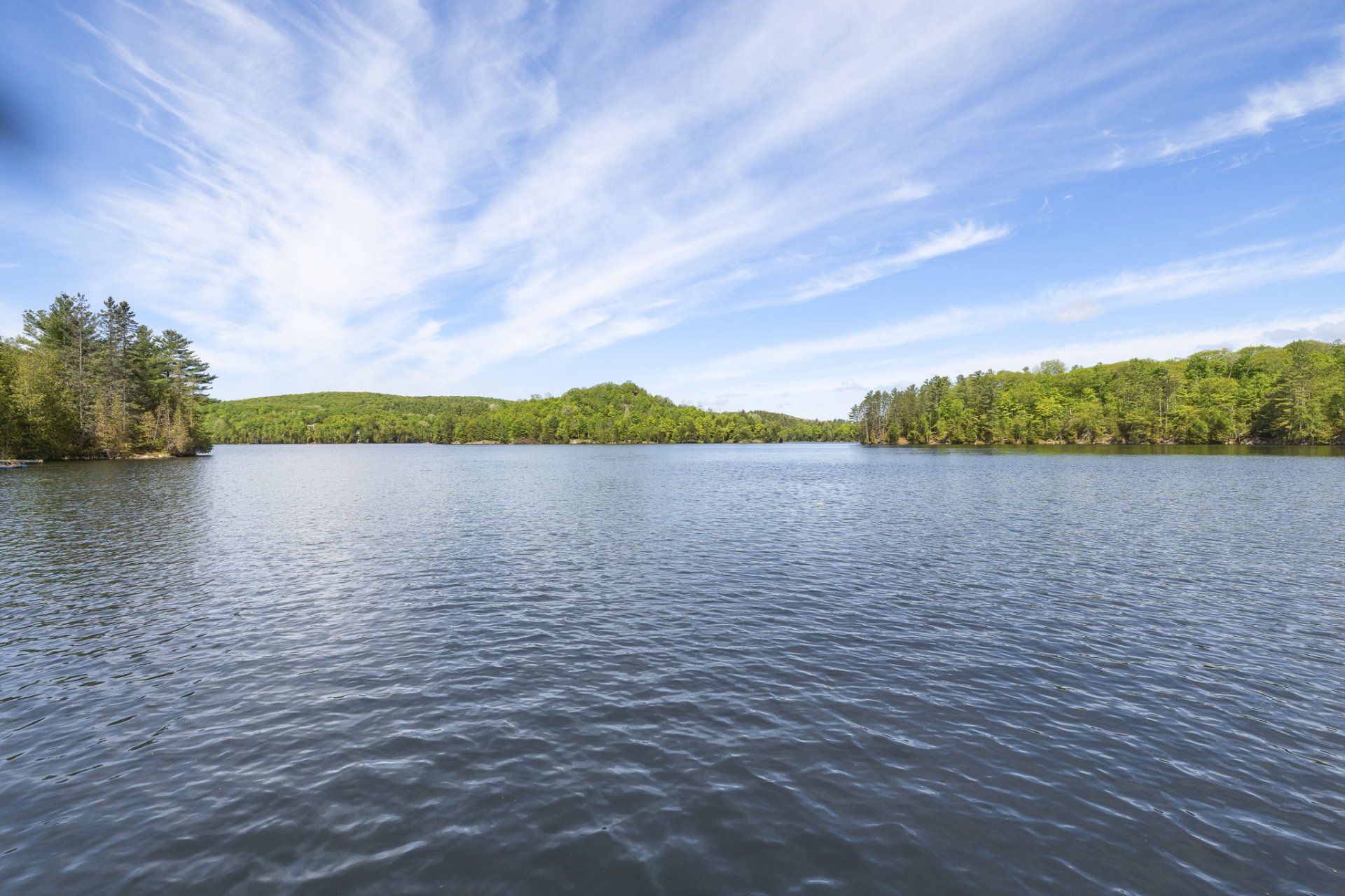 Vue sur l'eau