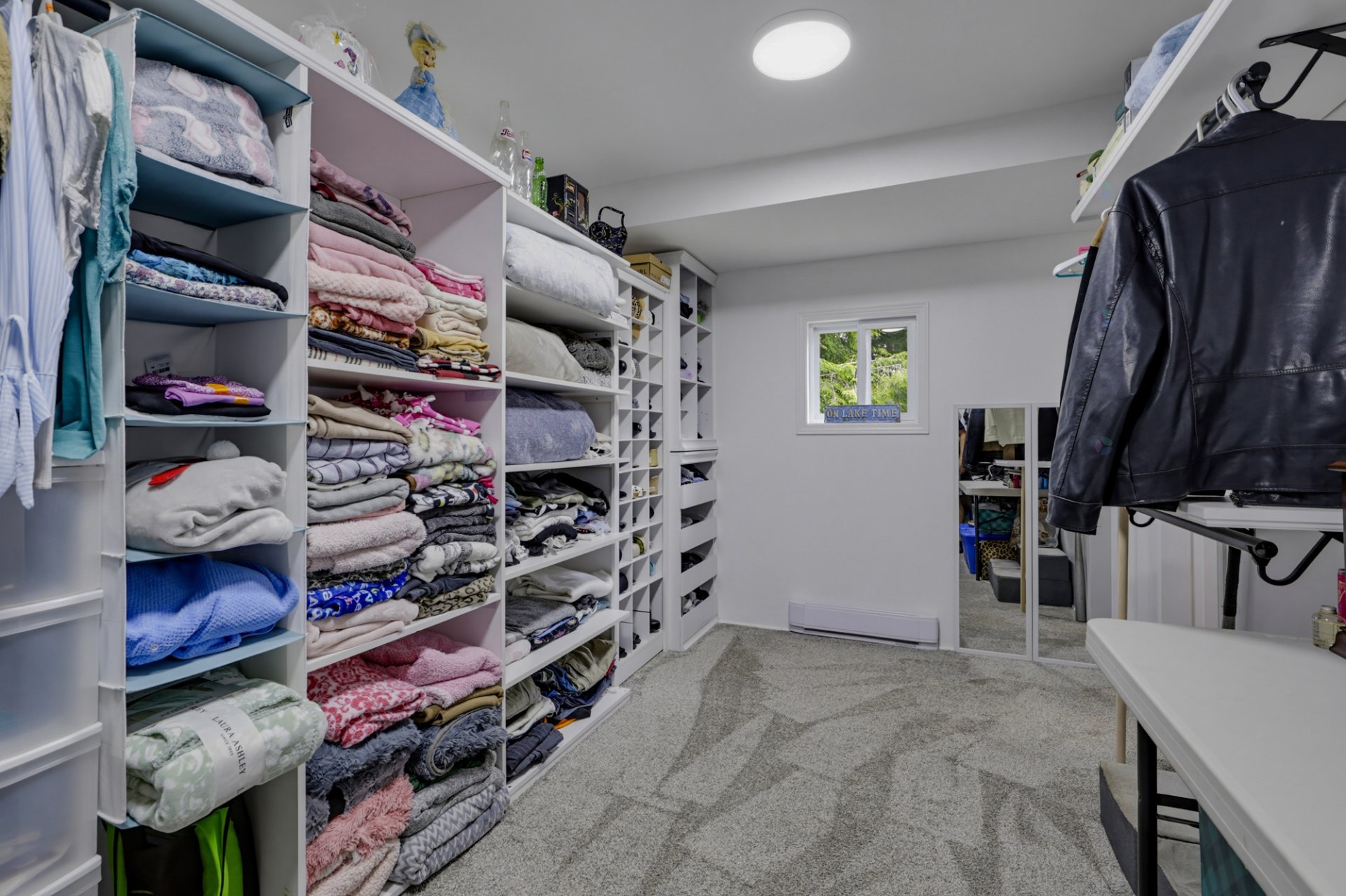 Walk-in closet