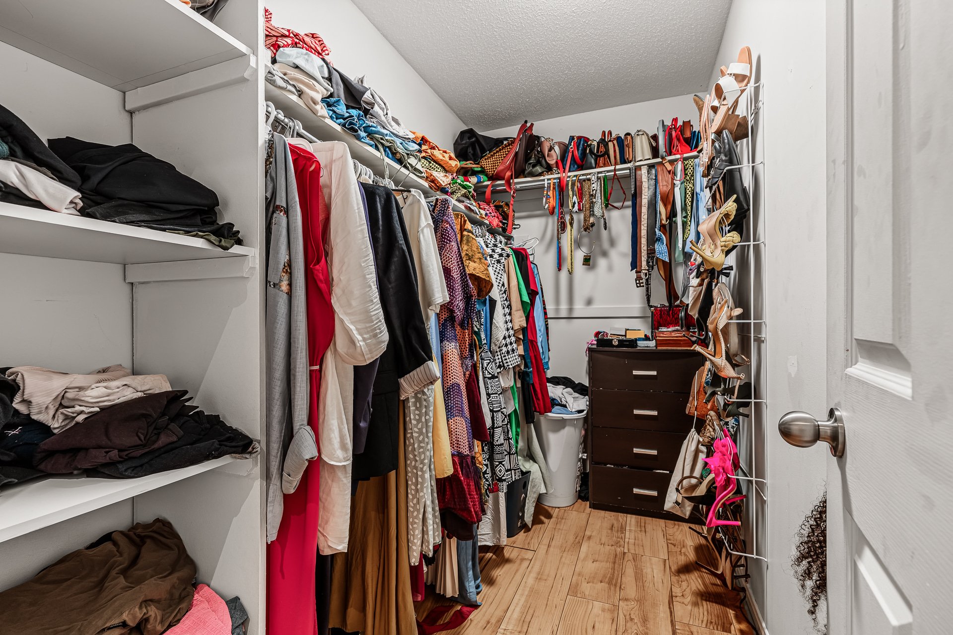Walk-in closet
