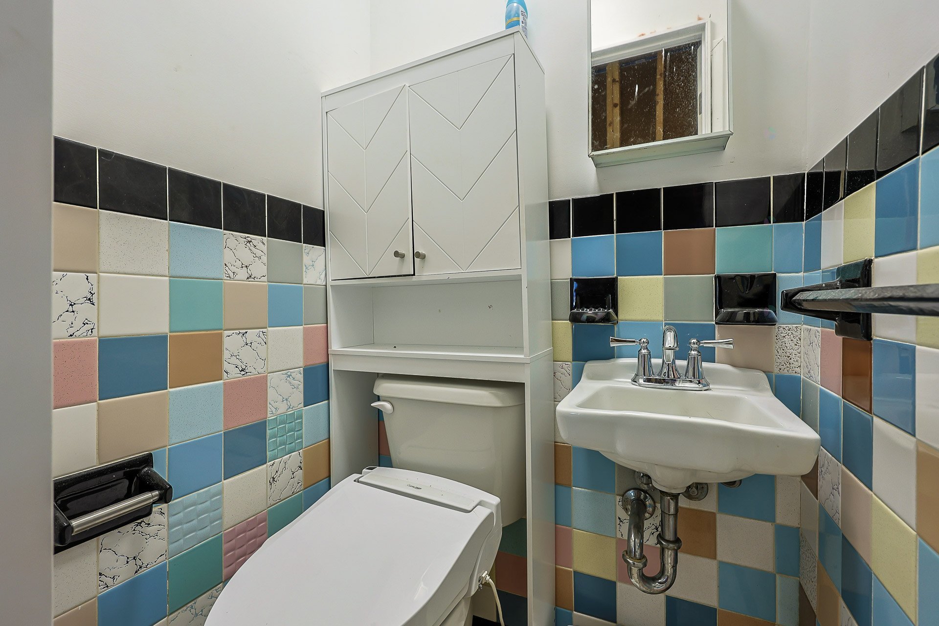 Powder room