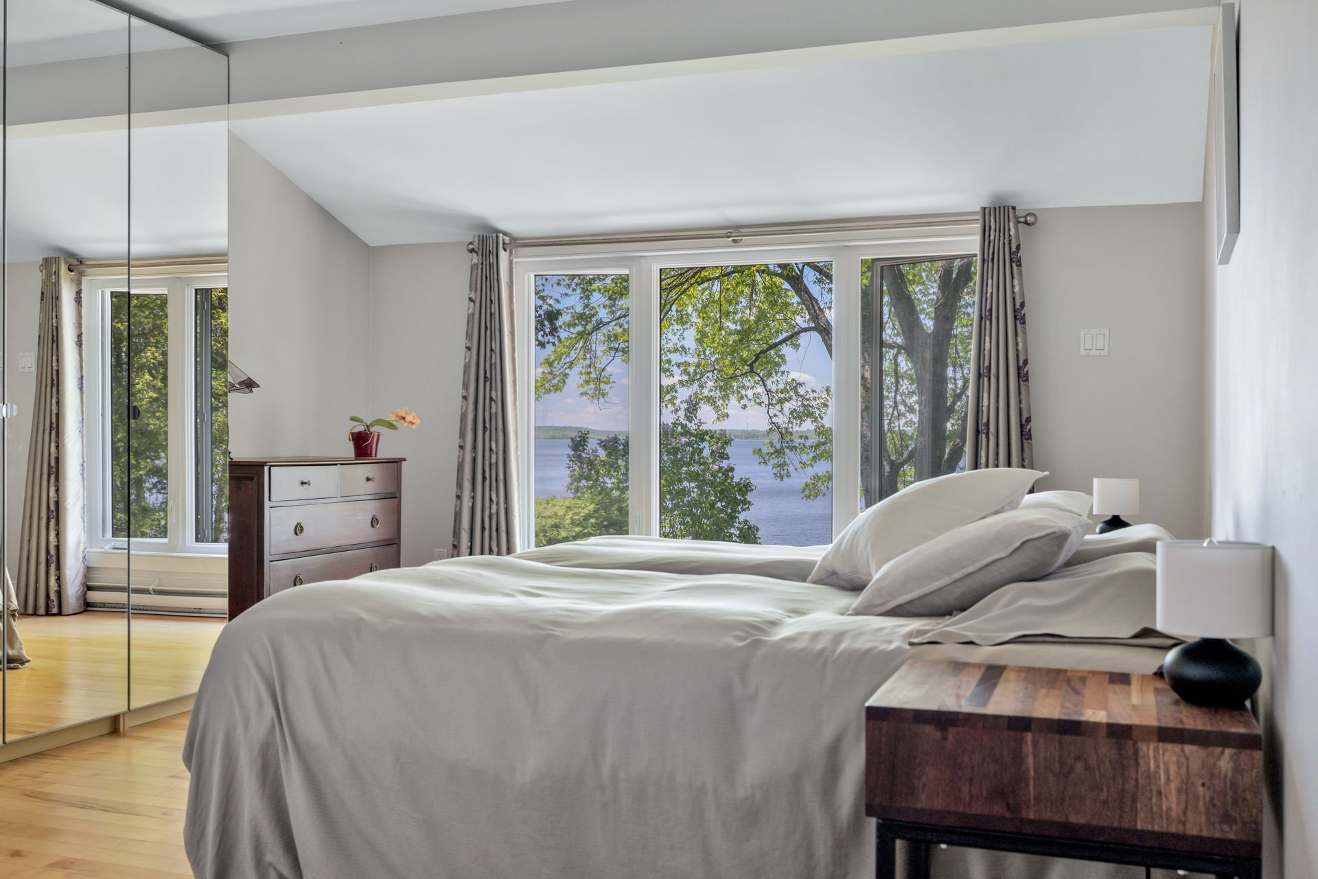 Chambre à coucher principale