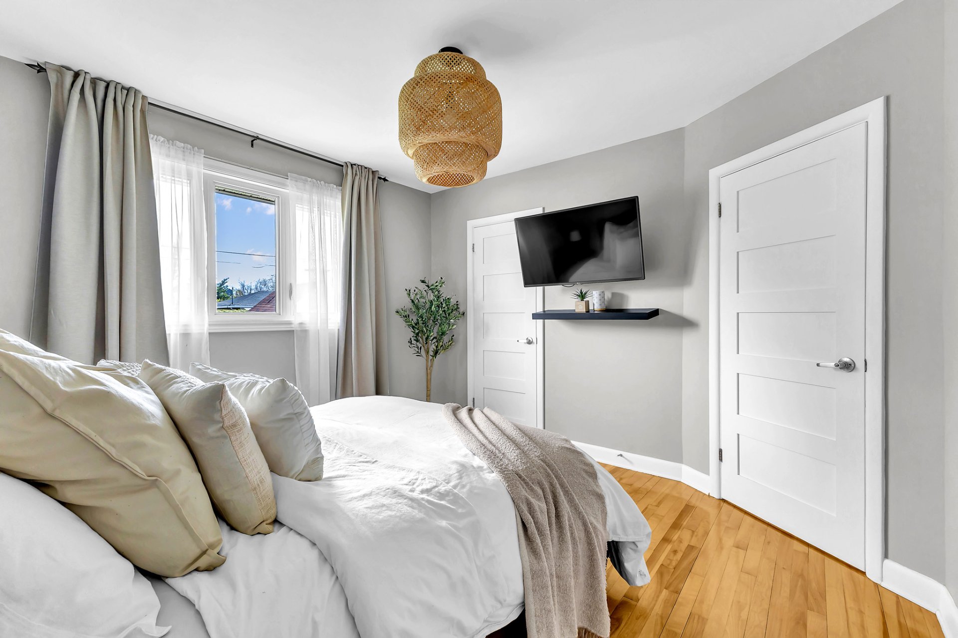 Master bedroom