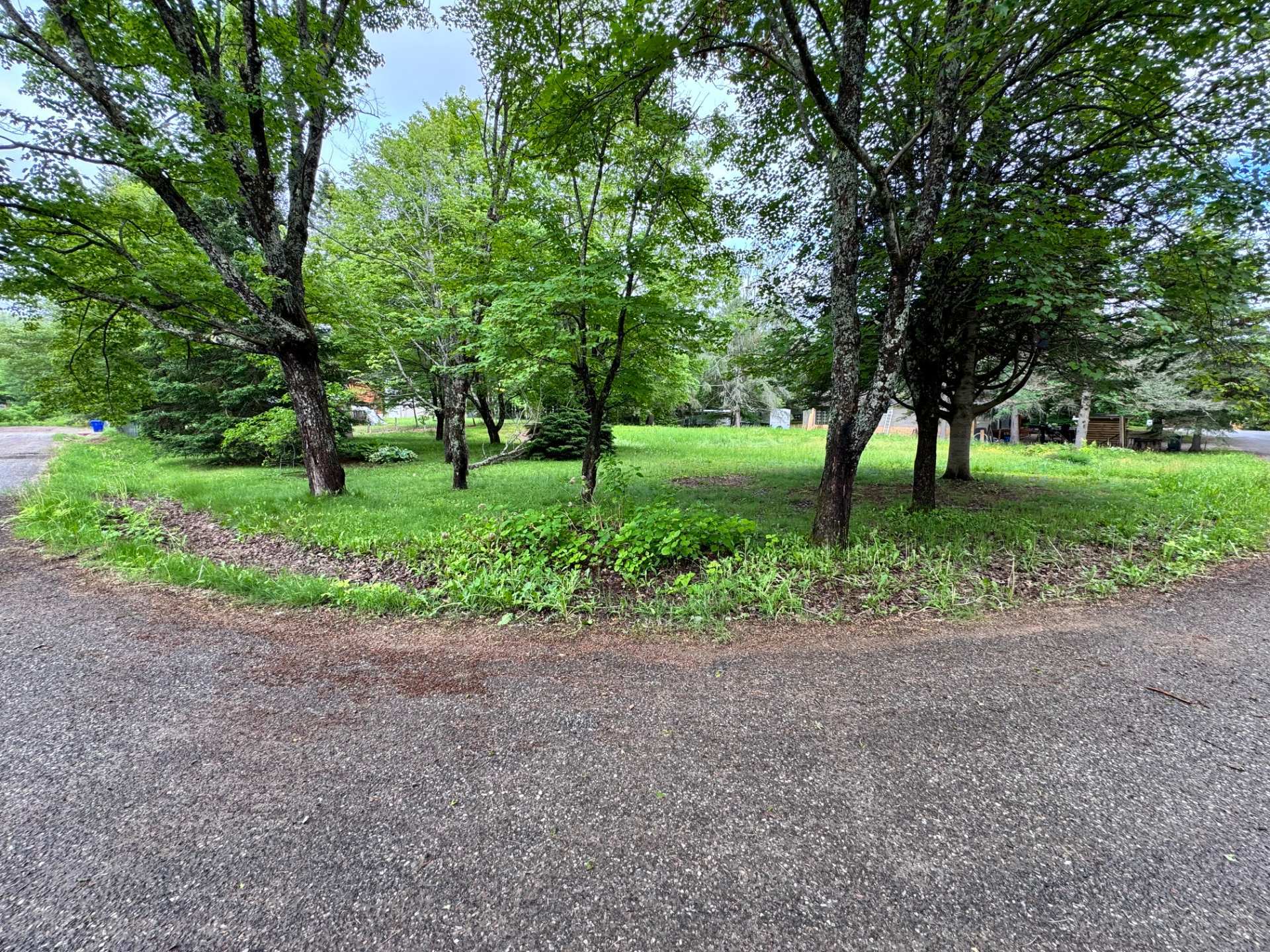 Land/Lot