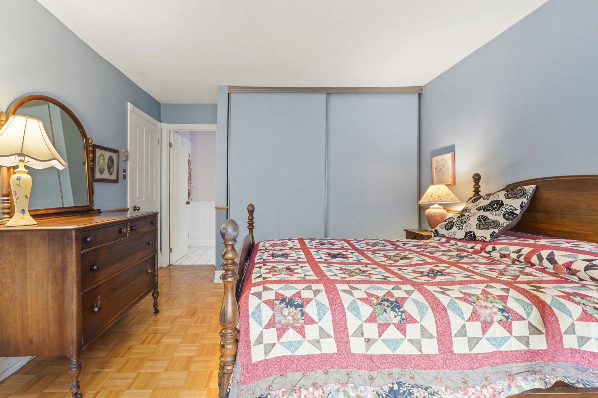 Chambre à coucher principale