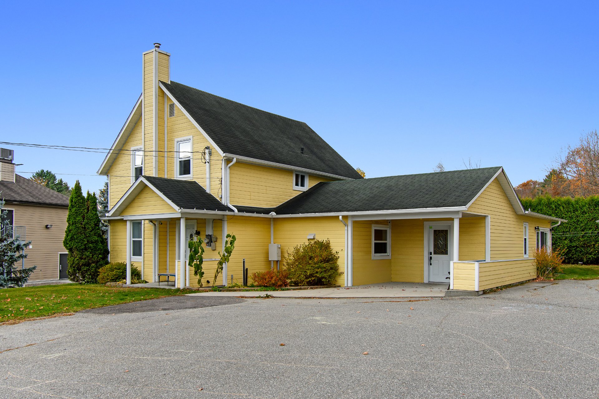 409 Mtée de la Source