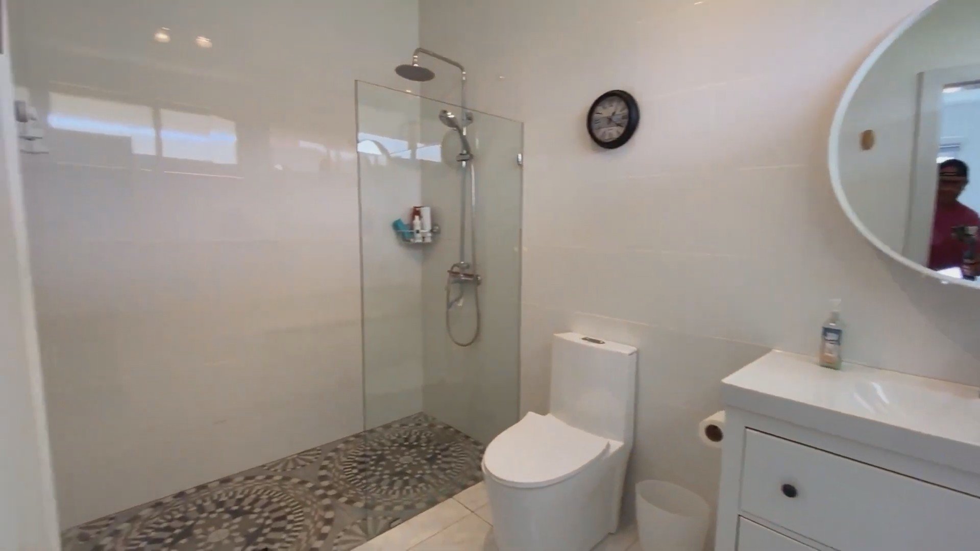 Salle de bains attenante à la CCP