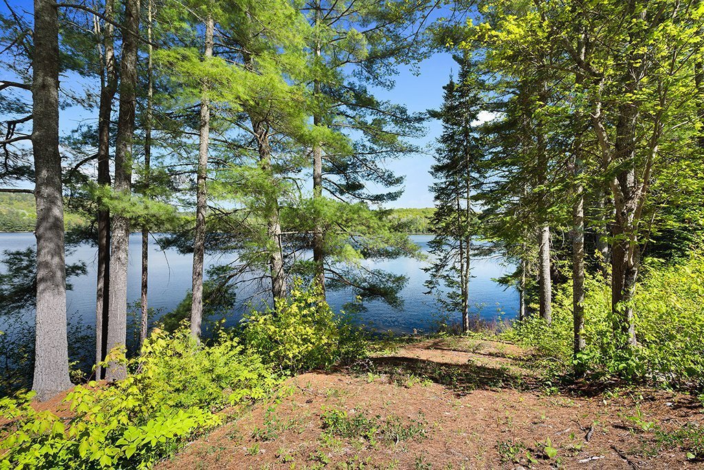 Access to a body of water
