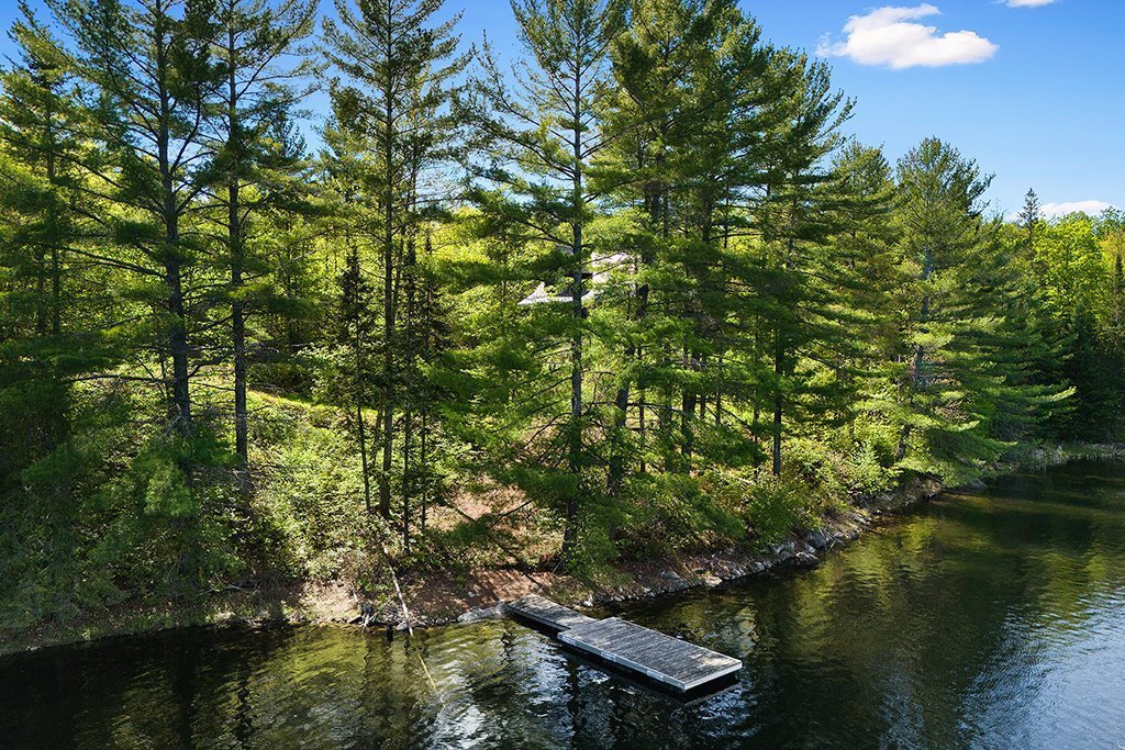 Access to a body of water