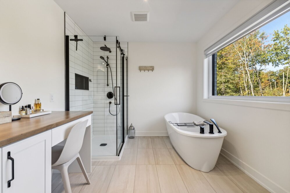 Salle de bains attenante à la CCP