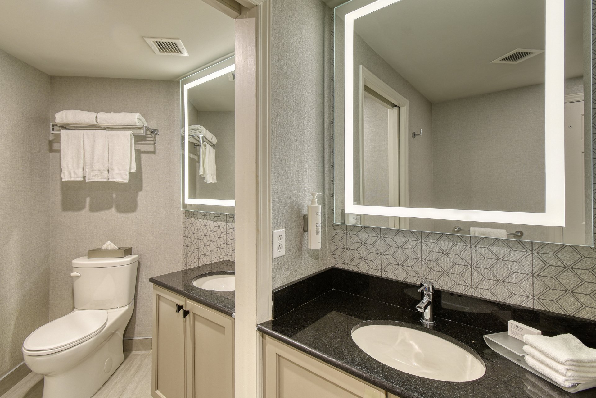 Salle de bains attenante à la CCP