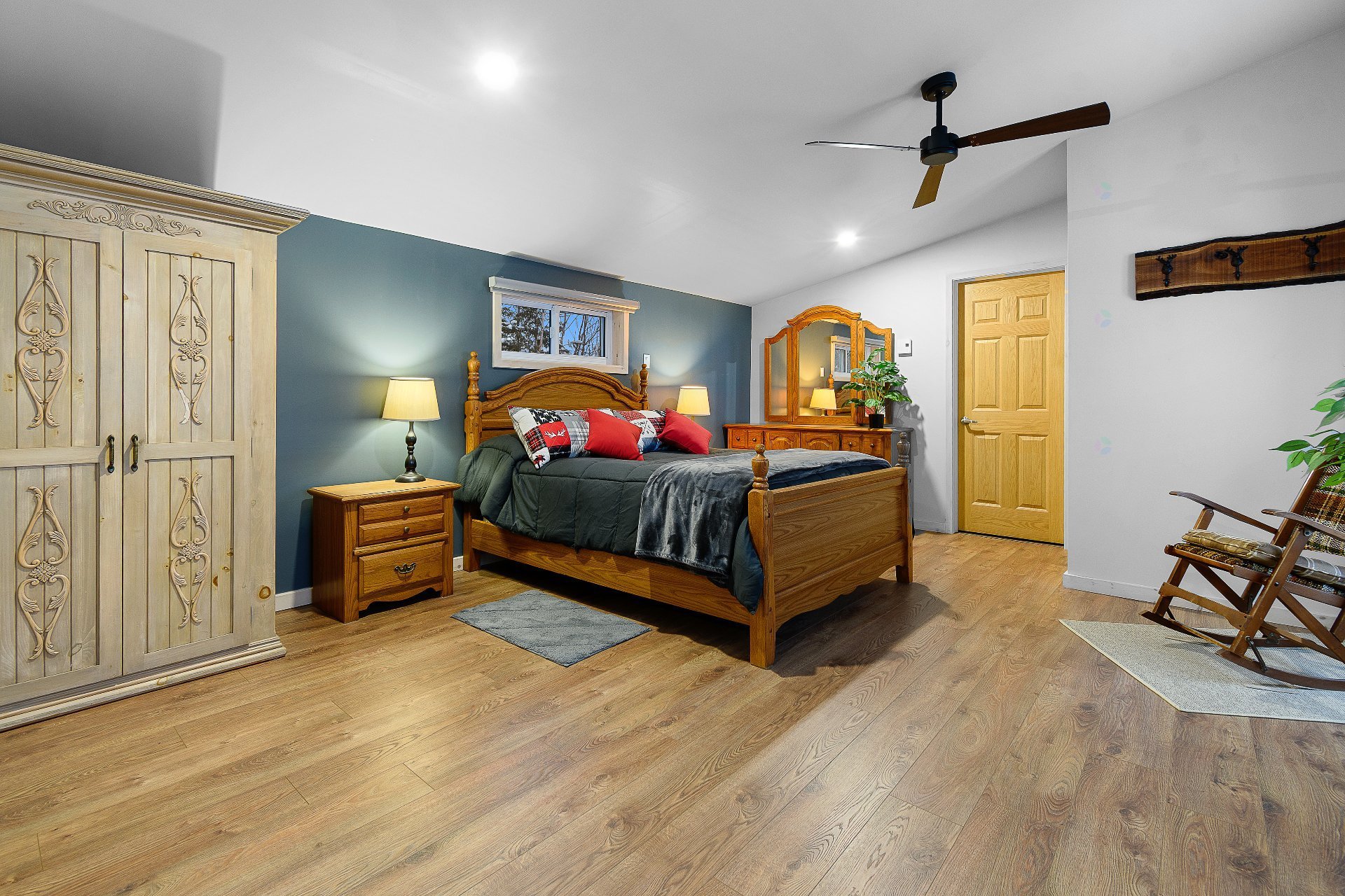 Primary bedroom