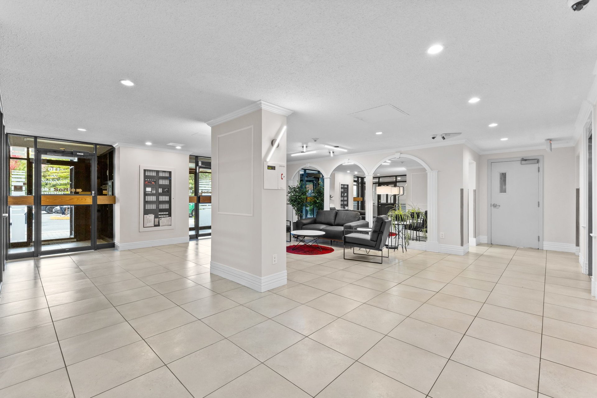 110 Rue du Château 204 — photo 3
