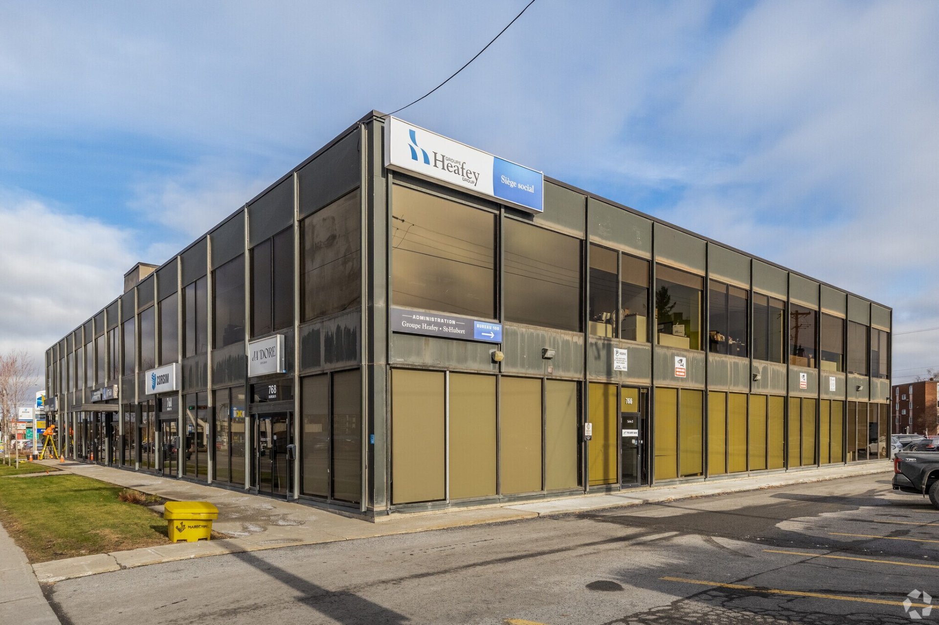 768 Boulevard Saint Joseph  4