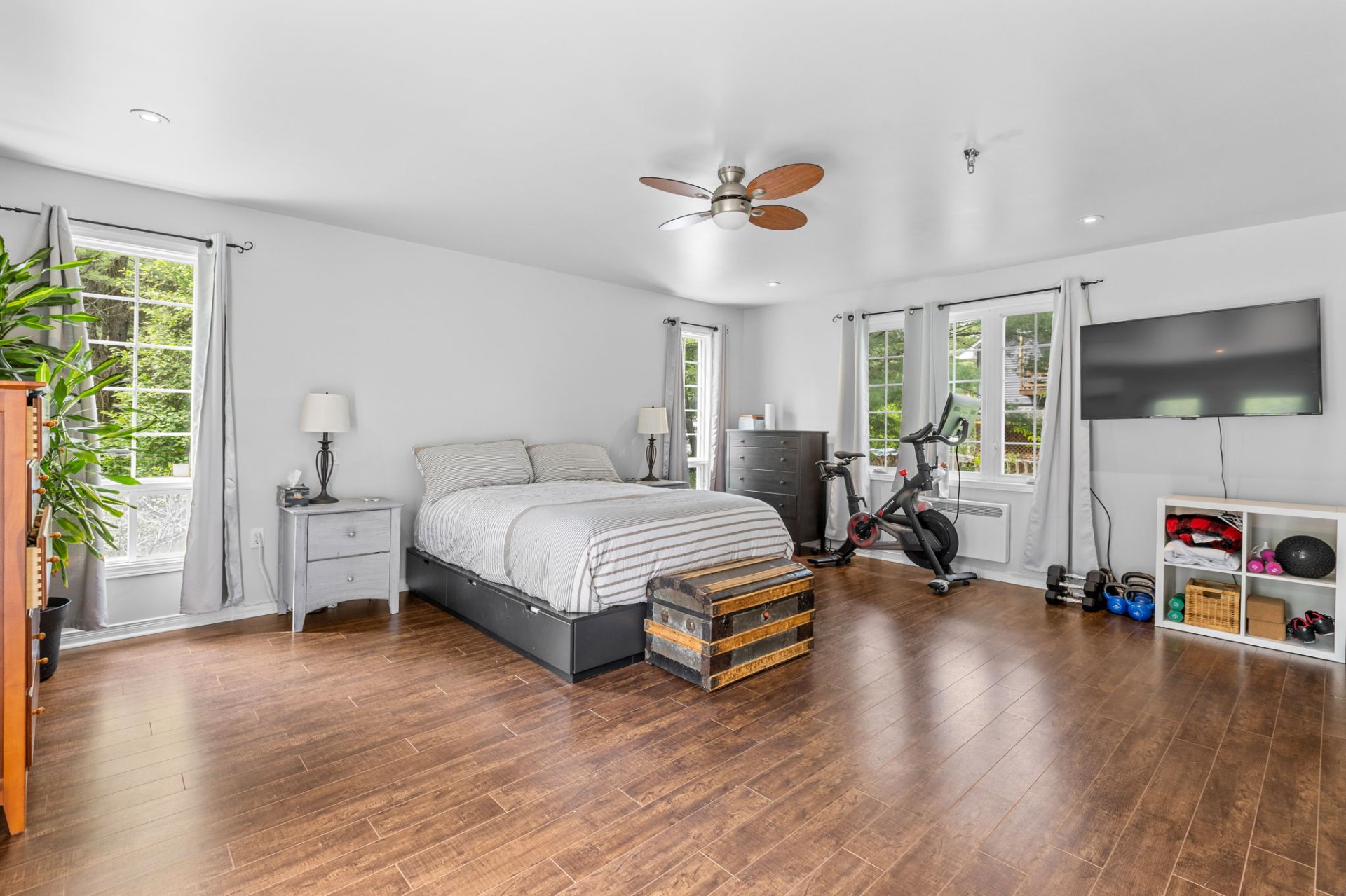 Master bedroom