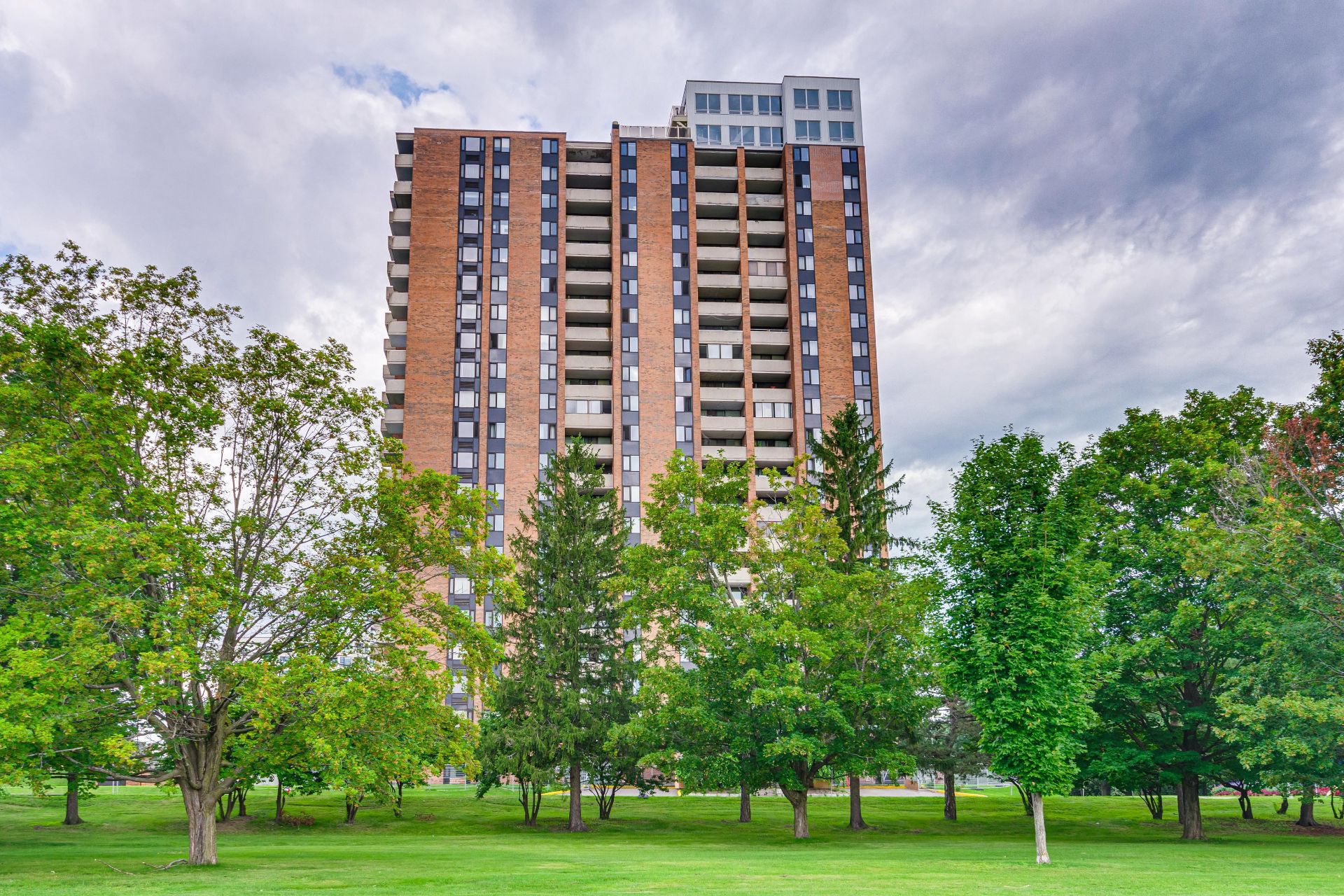 285 Rue Laurier 203