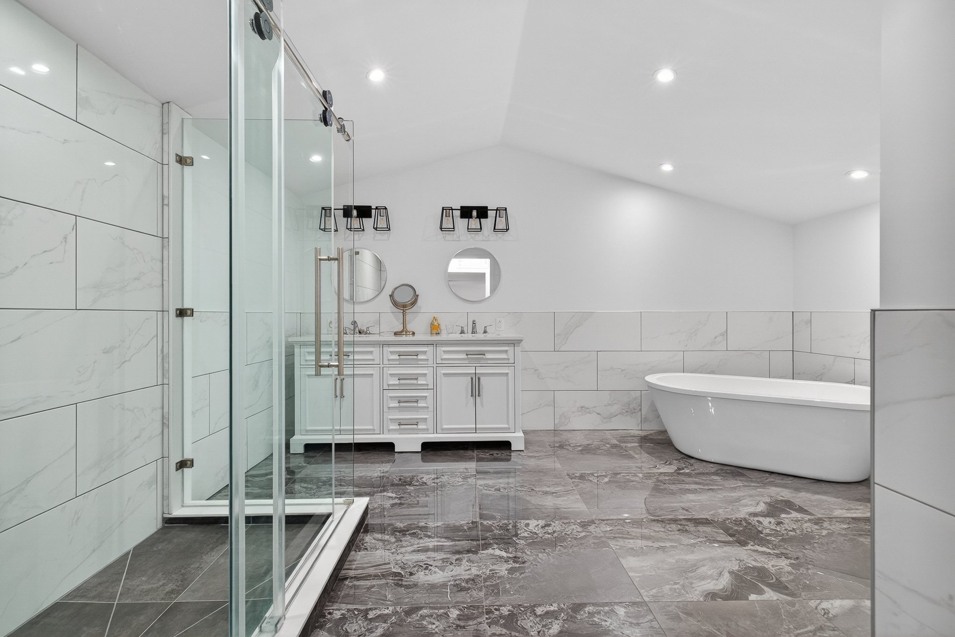 Salle de bains attenante à la CCP