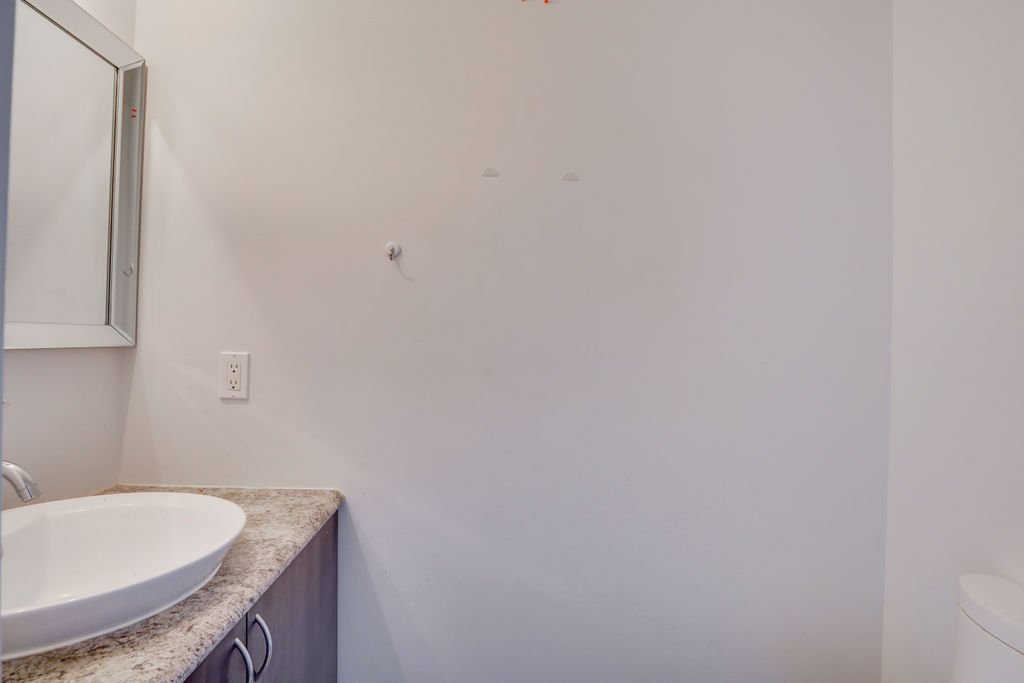 Powder room
