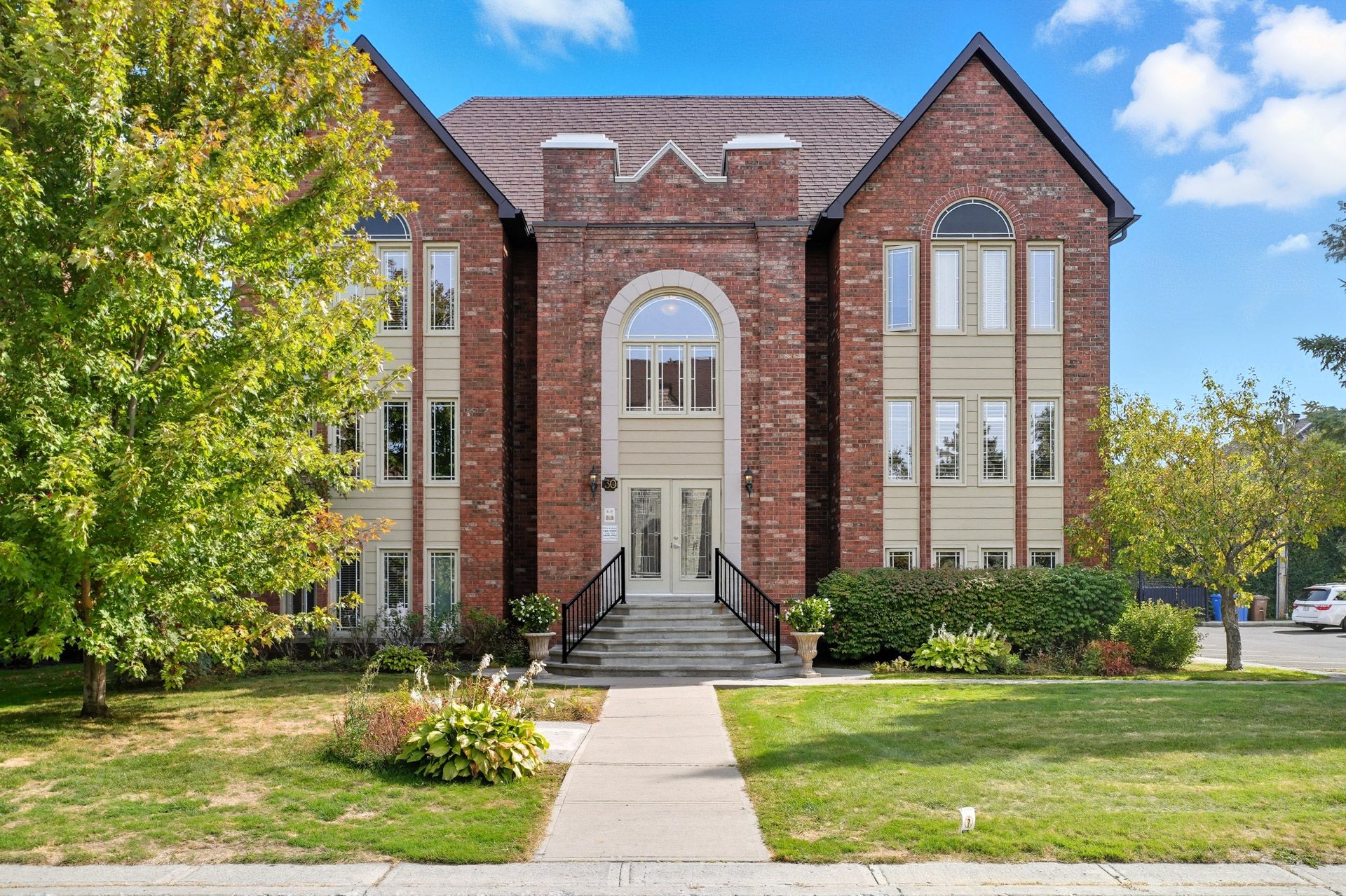 30 Rue des Châteaux-des-Bois 204
