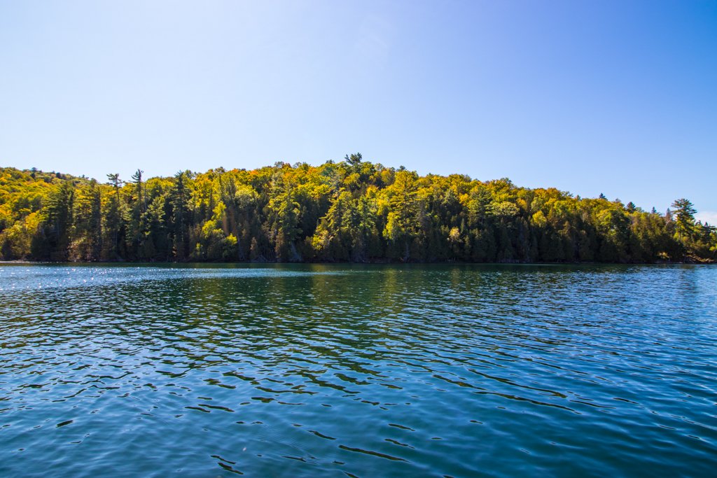 Vue sur l'eau