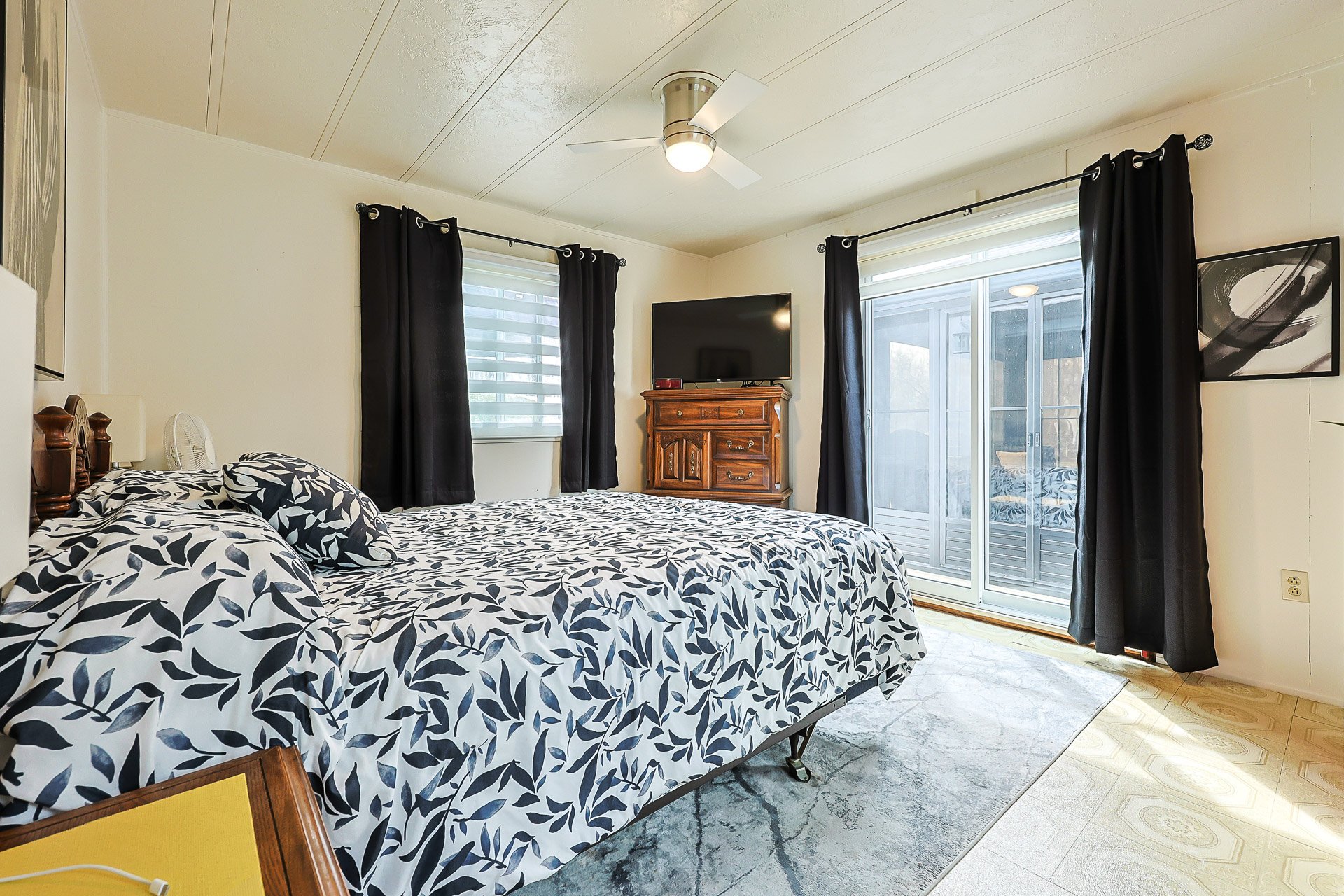 Master bedroom